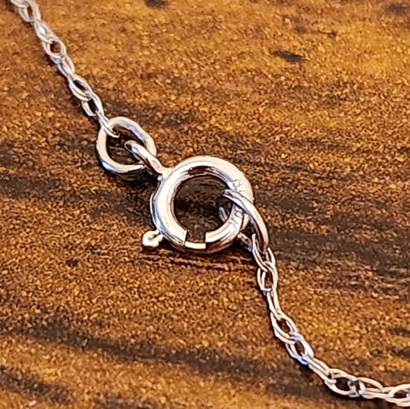 BNWOT - 10K WG "BUTTERFLY" CUBIC ZIRCONIA NECKLACE - Picture 8 of 8